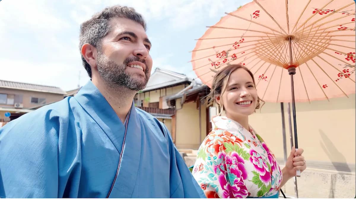 Caro y Juanfe viajando el mundo a tiempo completo — el resultado de años de disciplina financiera